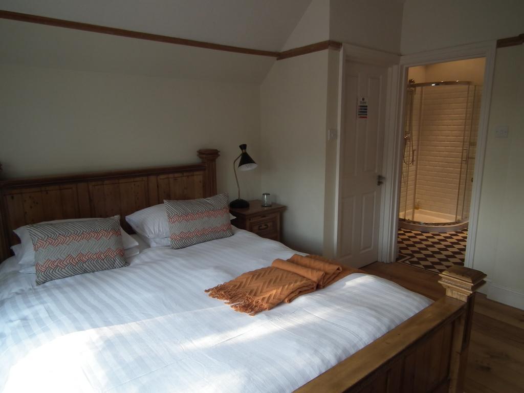 The Kingsley At Eversley ภายนอก รูปภาพ