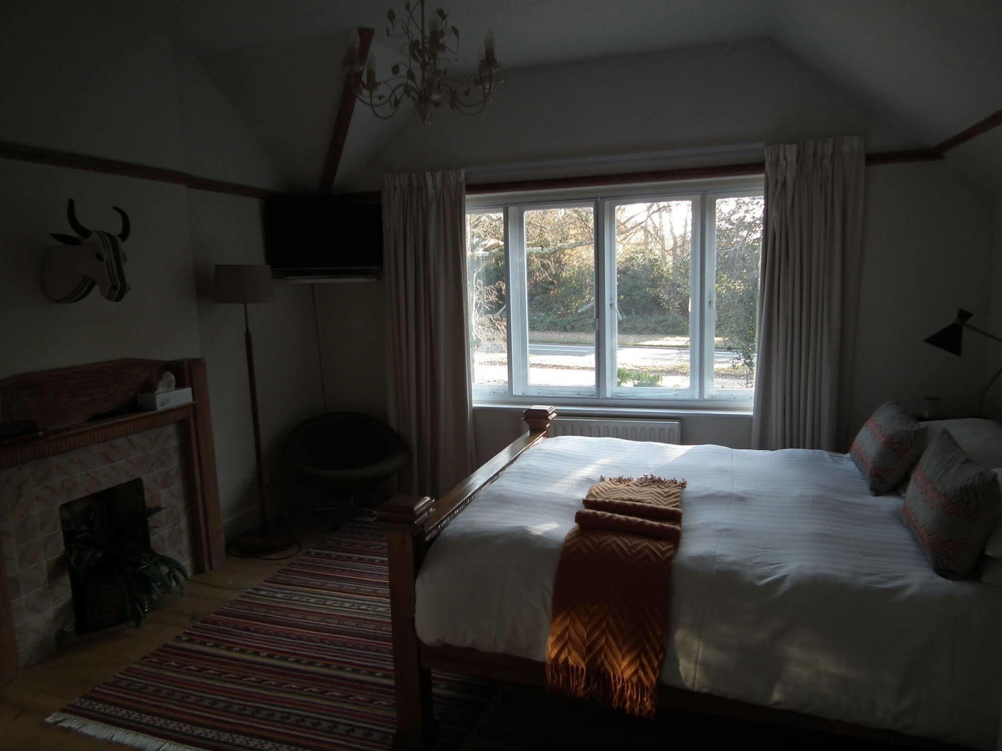 The Kingsley At Eversley ภายนอก รูปภาพ
